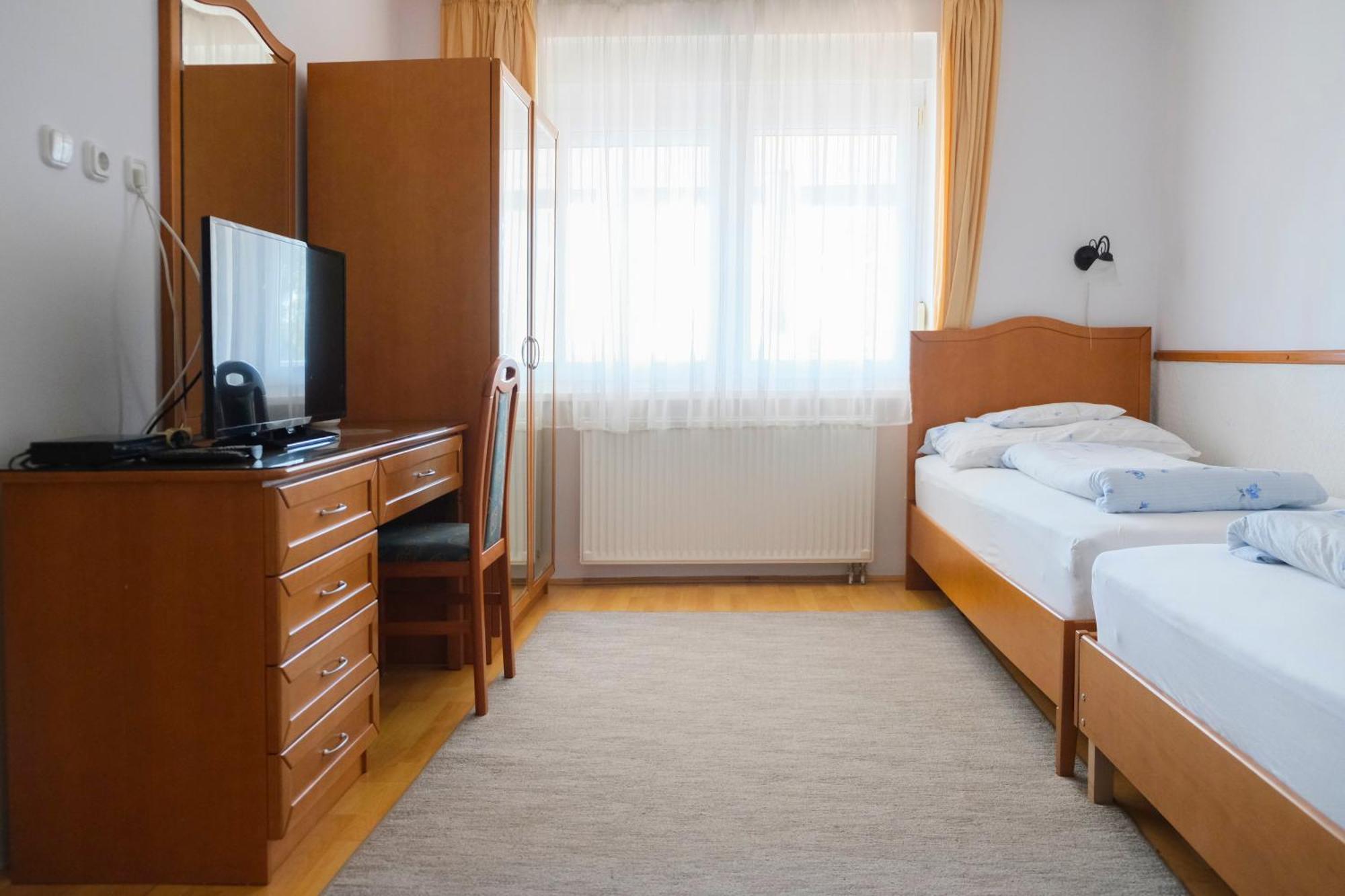 Panorama Apartmanhaz Sárvár Exterior foto