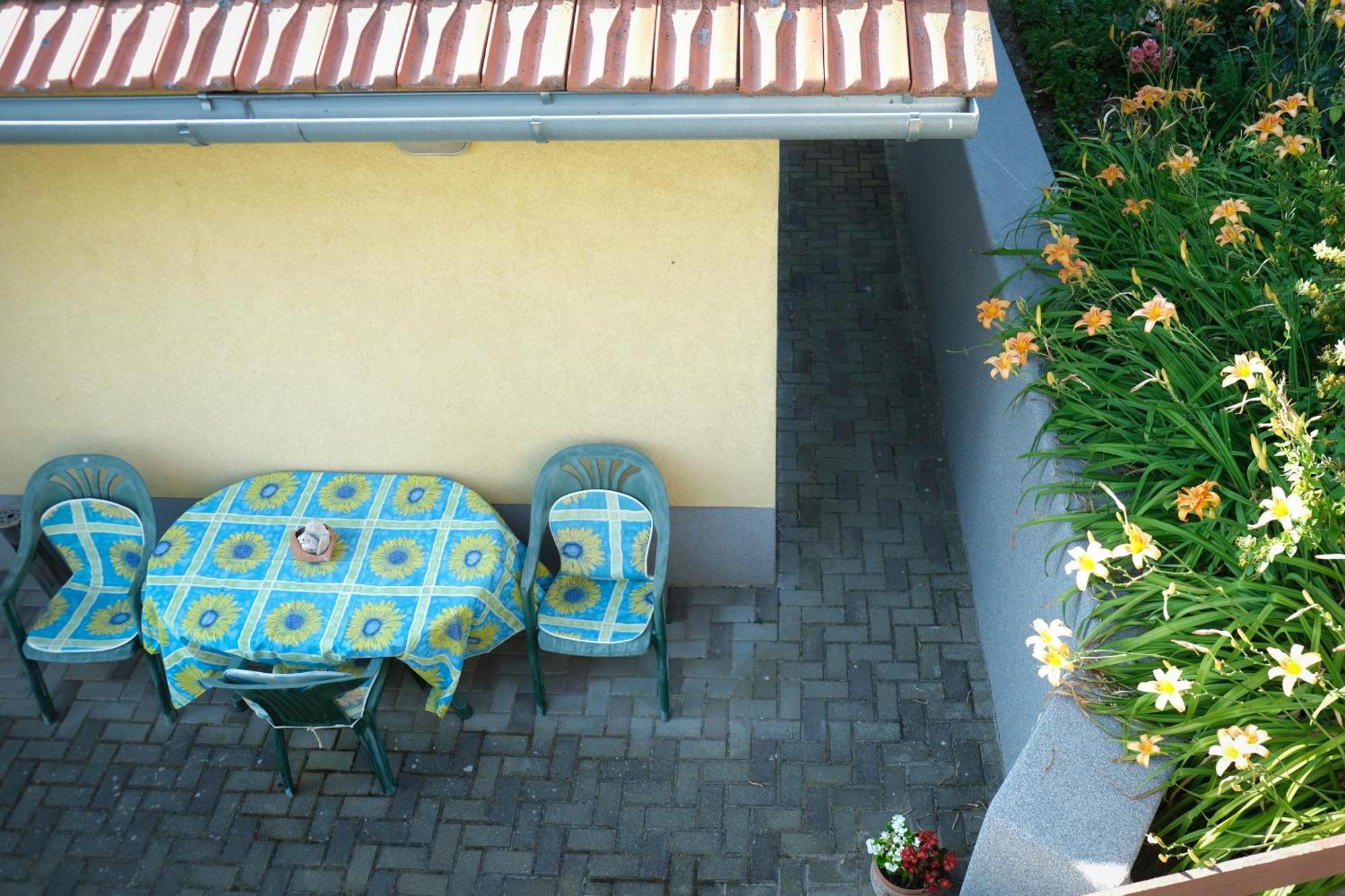Panorama Apartmanhaz Sárvár Exterior foto