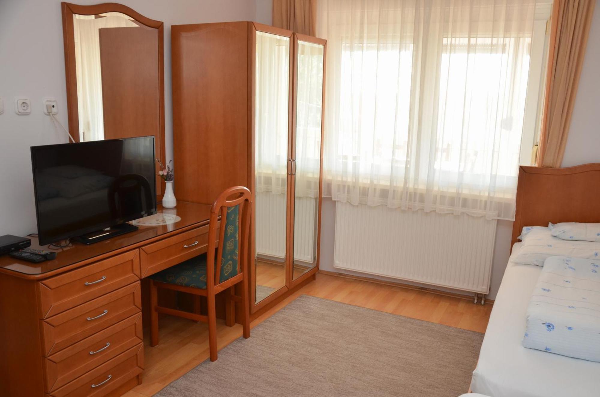Panorama Apartmanhaz Sárvár Exterior foto