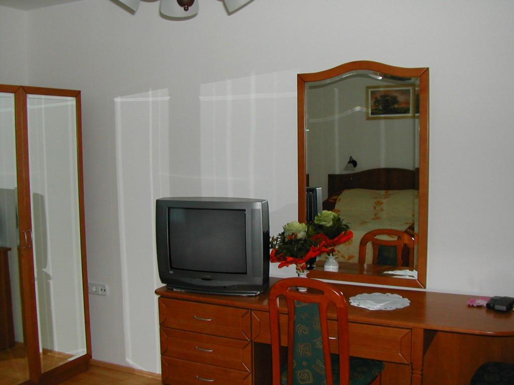 Panorama Apartmanhaz Sárvár Zimmer foto